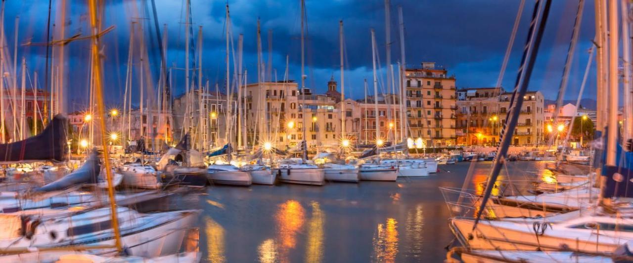 Piazza Marina Open Space Palermo Dış mekan fotoğraf